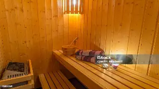 深度解析：昆明按摩手法大全，舒缓身心，焕发活力 海报