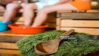 昆明按摩圈炸了！996社畜自救指南：告别颈椎病，重燃生命之光！