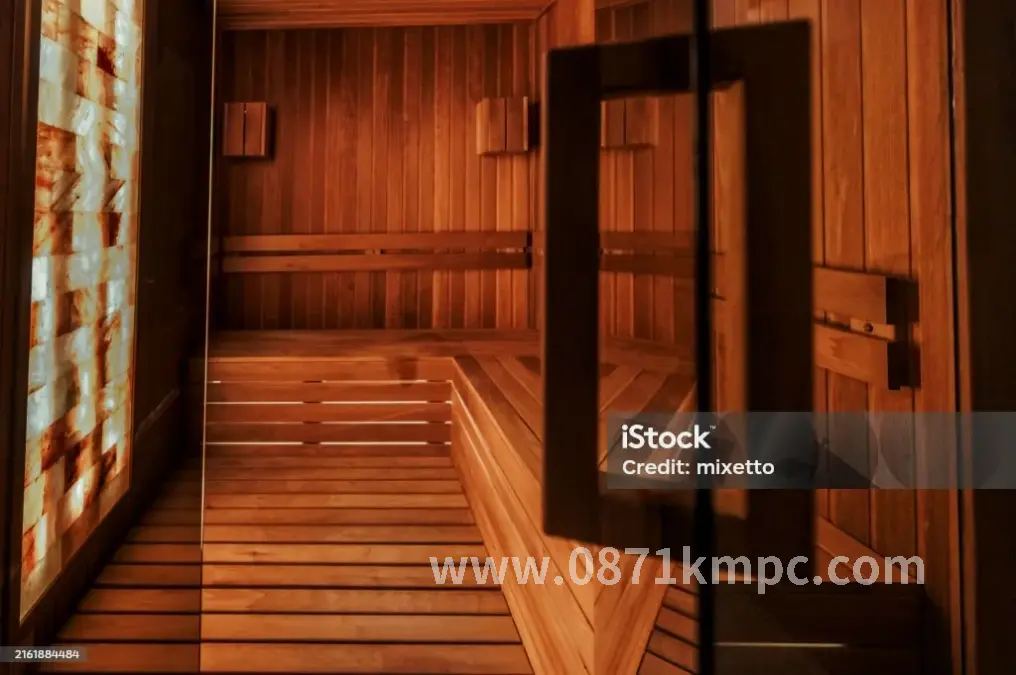 按摩技师的手法