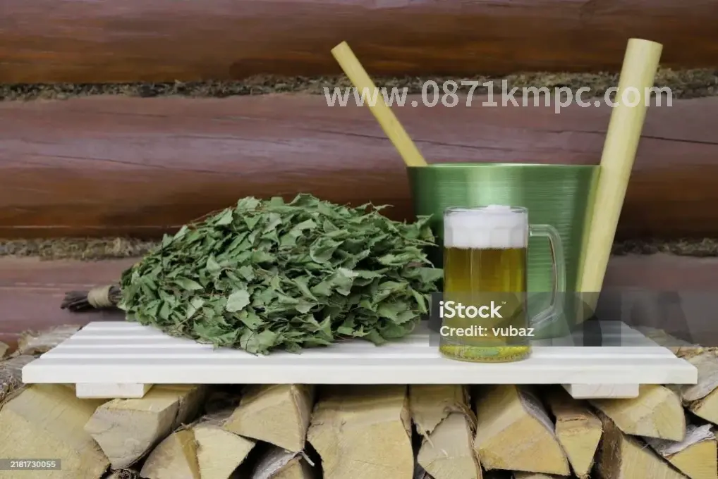 按摩师正在为客户服务