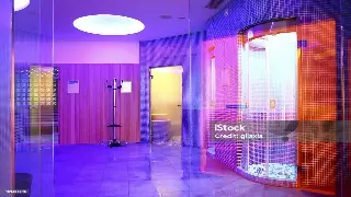 告别亚健康：我在昆明按摩店的全身心治愈之旅 海报